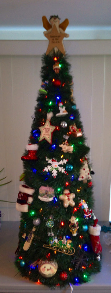 Classic Christmas 4 Foot Tree